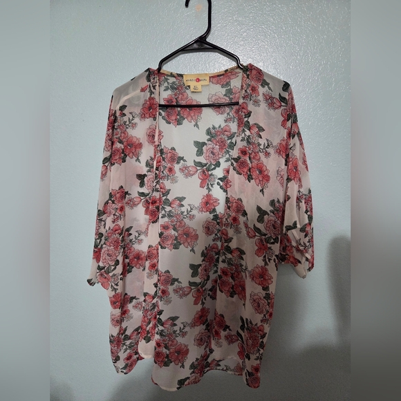 Wishful Park Tops - Wishful Park Pink and Cream Floral Kimono